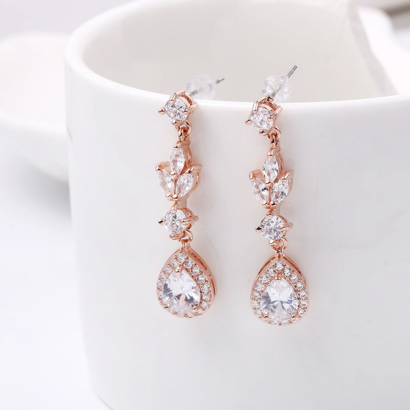 Super flash drop zircon earrings